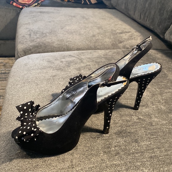 Vintage Rampage Polka dot heels - Picture 2 of 6